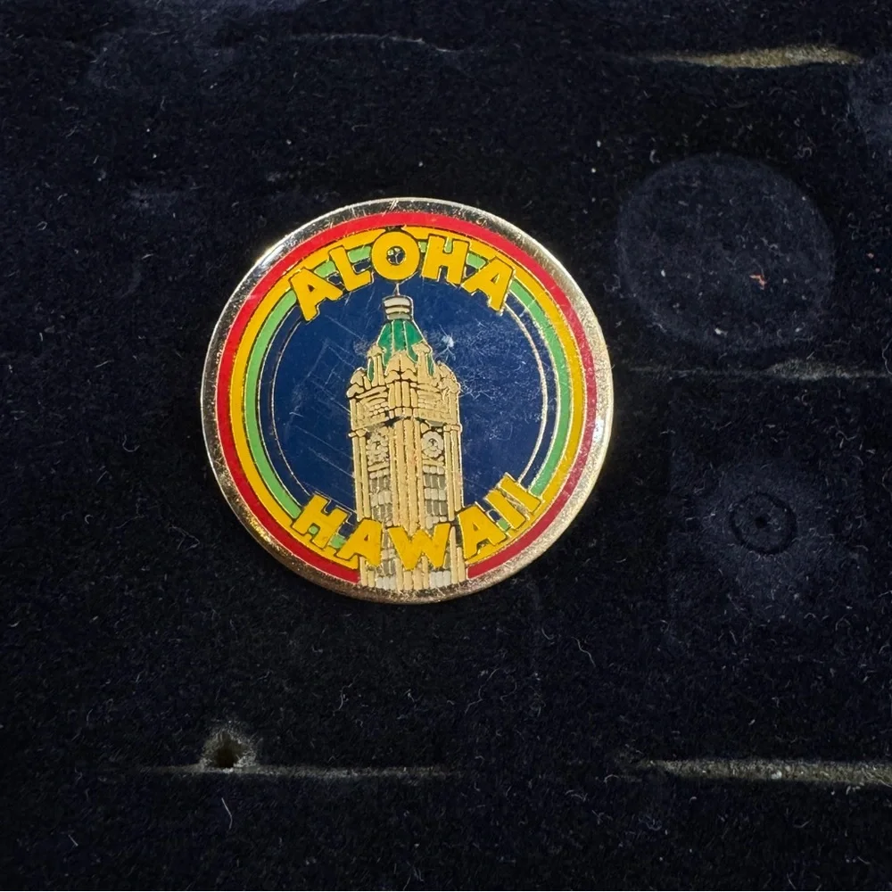 Vintage Aloha Hawaii Souvenir Pin Rainbow Colorful Enamel Hat Pinback Travel